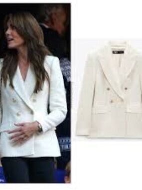 Zara medium Double-Breasted Ivory Blazer